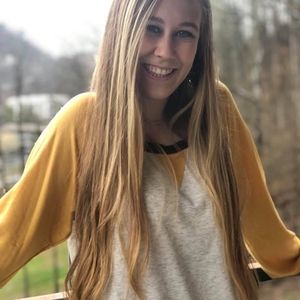 Meet your Posher, Katelyn